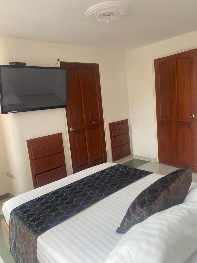 Gran Hotel Cali Bagian luar foto