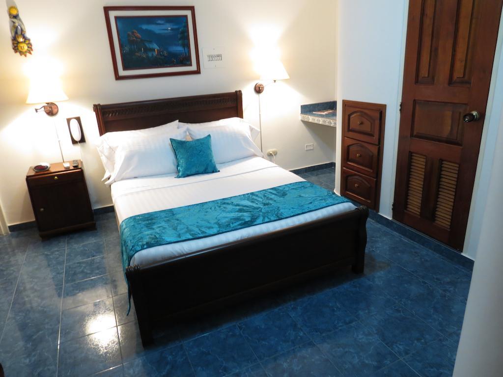 Gran Hotel Cali Bagian luar foto