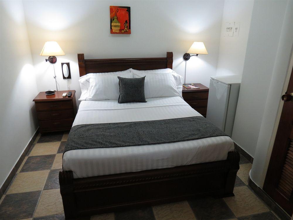 Gran Hotel Cali Bagian luar foto