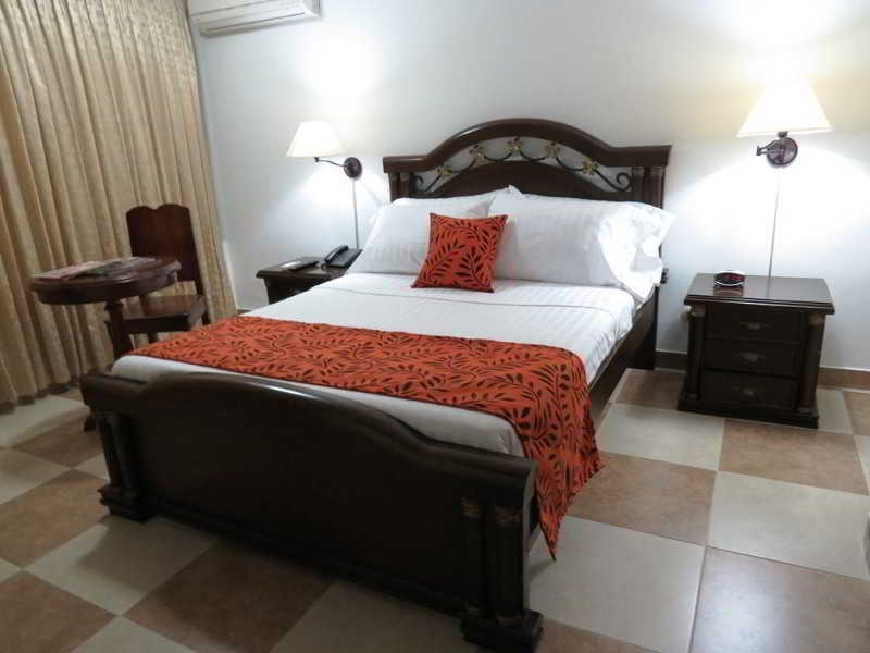 Gran Hotel Cali Bagian luar foto