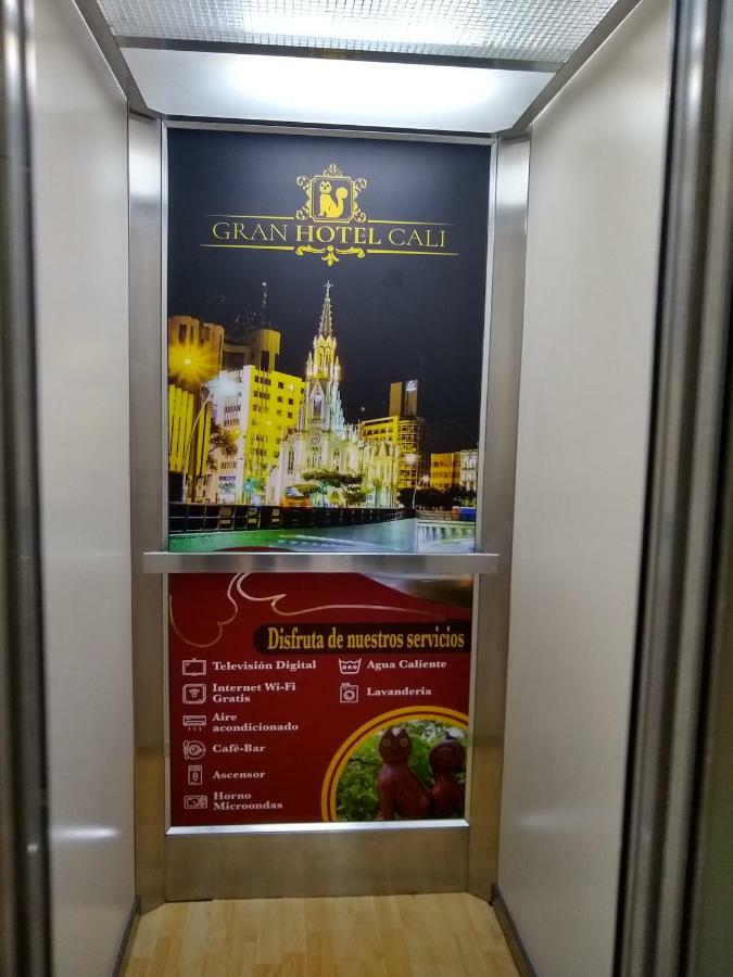 Gran Hotel Cali Bagian luar foto